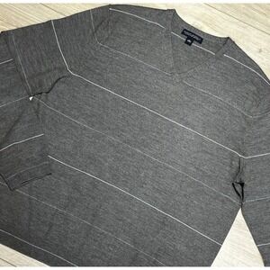 Banana Republic Men's Merino Wool Sweater Large Striped V-Neck Long Sleeve Gray